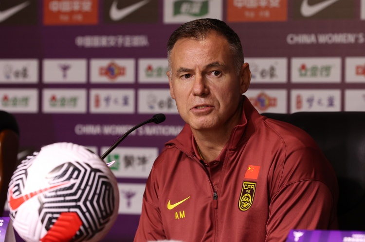 开云在线-中国女足继续由米利西奇带队，U17主帅王洪亮及区楚良加入教练组
